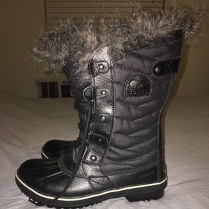 Women’s Sorel Tofino II Boots